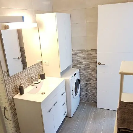 Luxurious Wifi Netflix * 칼레타데푸스테